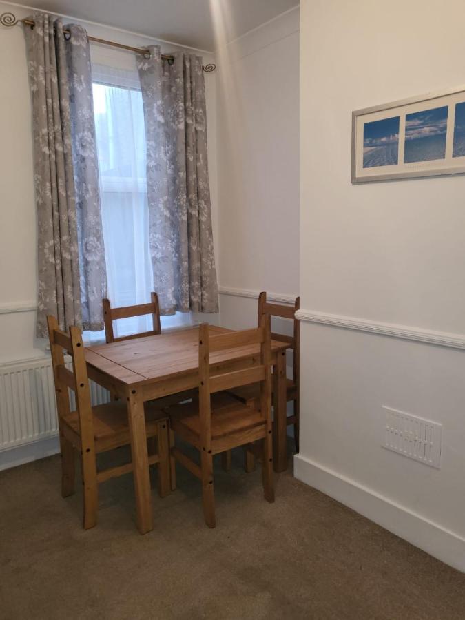 Affordable Rooms In Gillingham Gillingham  Kültér fotó